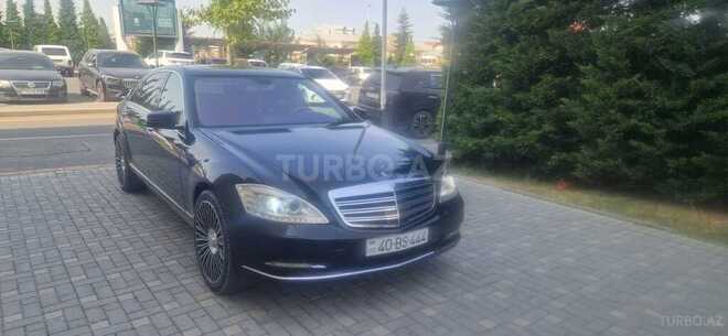 Mercedes S 350 2006, 384,000 km - 3.5 l - Quba