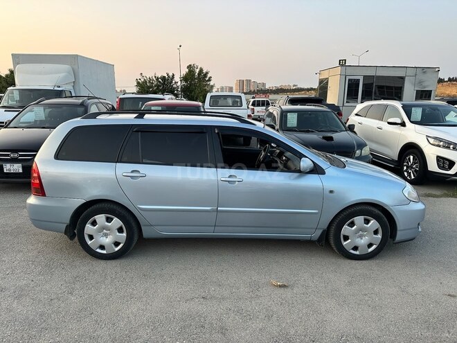 Toyota Corolla 2004, 202,000 km - 1.4 l - Bakı