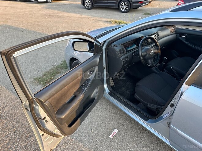 Toyota Corolla 2004, 202,000 km - 1.4 l - Bakı