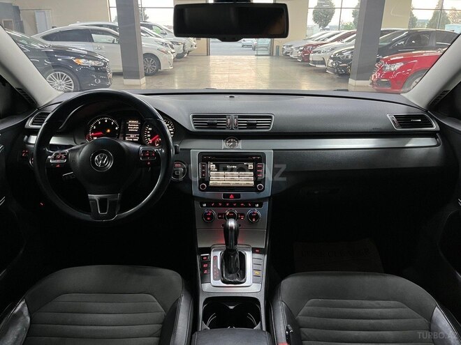 Volkswagen Passat 2012, 297,266 km - 1.8 l - Bakı