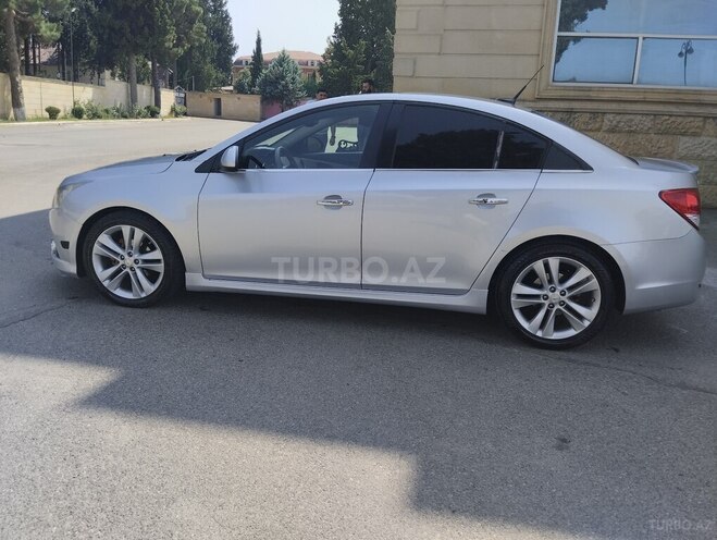 Chevrolet Cruze 2011, 444,444 km - 1.4 l - Tovuz