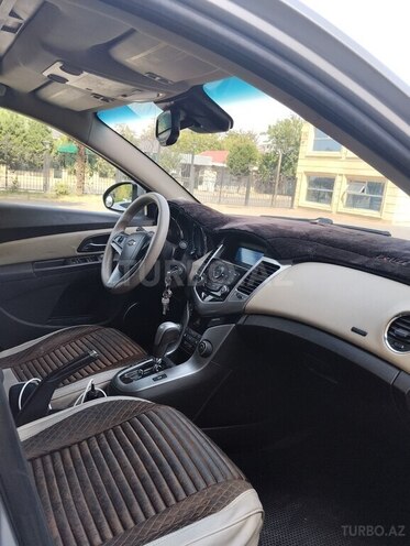 Chevrolet Cruze 2011, 444,444 km - 1.4 l - Tovuz
