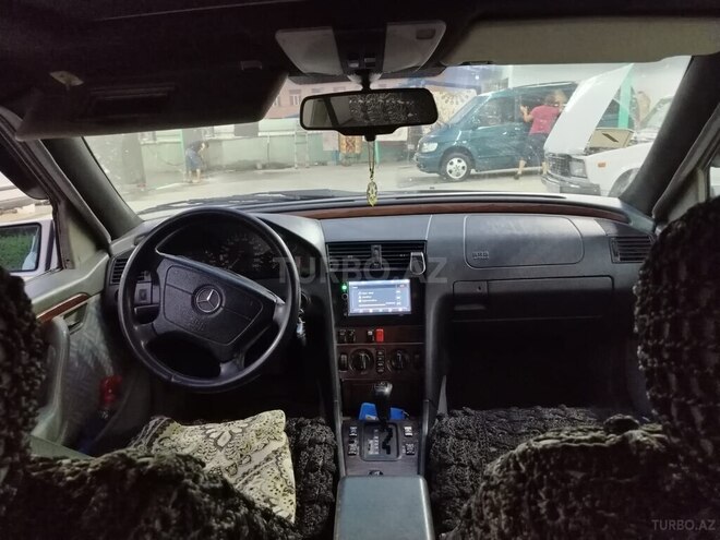Mercedes C 220 1995, 451,652 km - 2.2 l - Gəncə