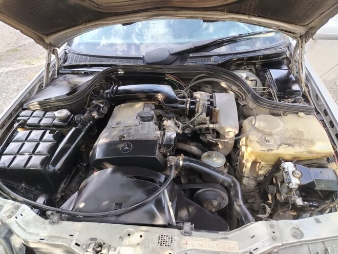 Mercedes C 220 1995, 451,652 km - 2.2 l - Gəncə