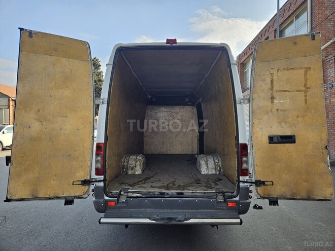 Mercedes Sprinter 412 2004, 300,000 km - 2.2 l - Gəncə