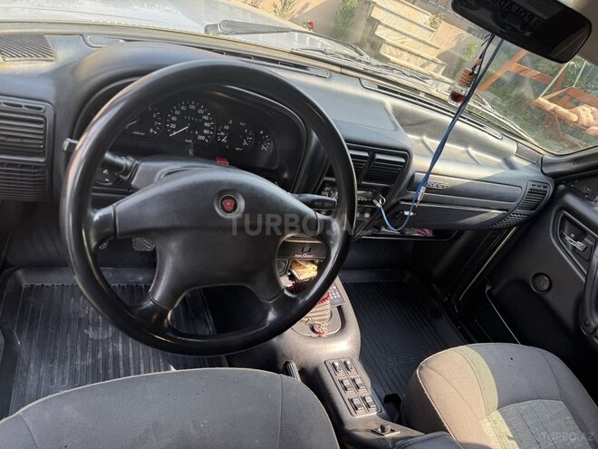 GAZ 31105 2007, 137,000 km - 2.3 l - Quba