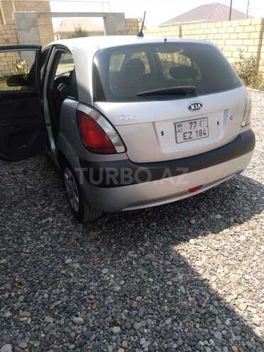 Kia Rio 2005, 229,000 km - 1.4 l - Şirvan