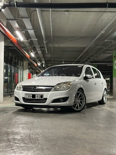 Opel Astra 2009, 201,000 km - 1.4 l - Bakı