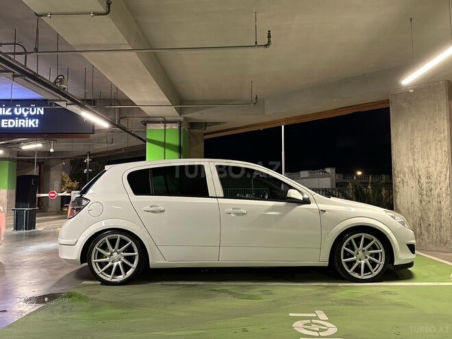 Opel Astra 2009, 201,000 km - 1.4 l - Bakı