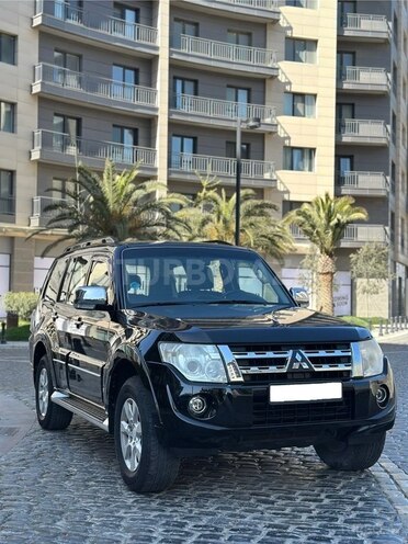 Mitsubishi Pajero 2013, 145,000 km - 3.8 l - Bakı