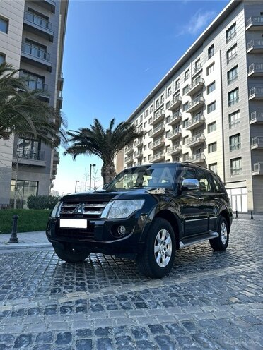 Mitsubishi Pajero 2013, 145,000 km - 3.8 l - Bakı