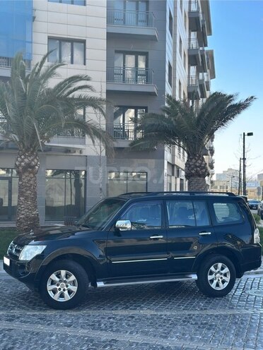 Mitsubishi Pajero 2013, 145,000 km - 3.8 l - Bakı
