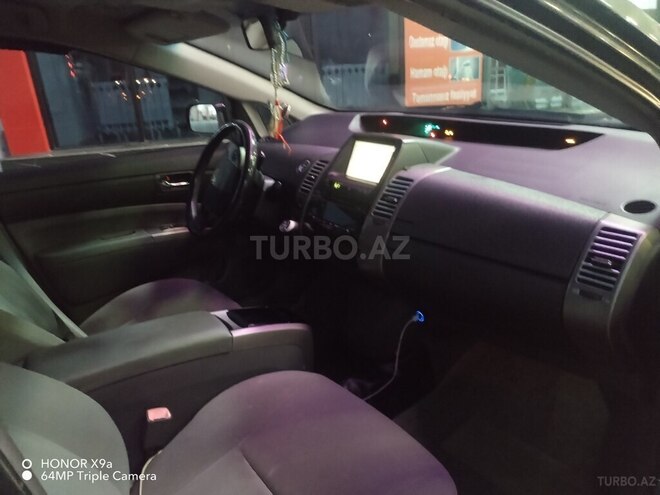 Toyota Prius 2008, 212,545 km - 1.5 l - Sabirabad