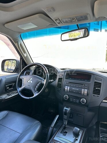 Mitsubishi Pajero 2013, 145,000 km - 3.8 l - Bakı