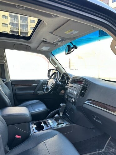 Mitsubishi Pajero 2013, 145,000 km - 3.8 l - Bakı