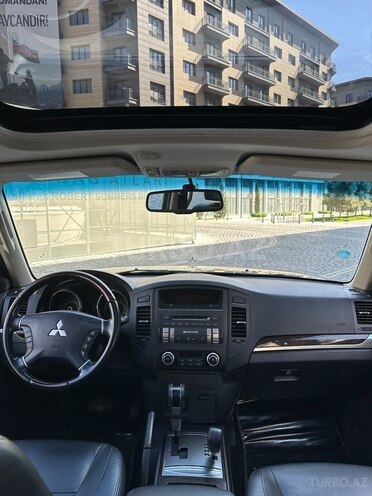 Mitsubishi Pajero 2013, 145,000 km - 3.8 l - Bakı