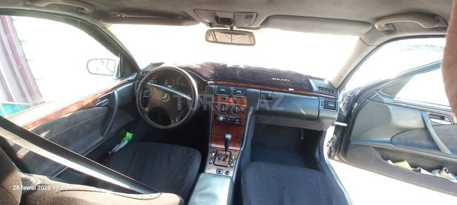 Mercedes E 220 1999, 397,955 km - 2.2 l - Şirvan