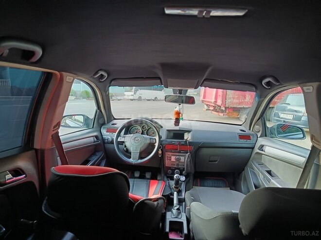 Opel Astra 2005, 266,459 km - 1.4 l - Tovuz