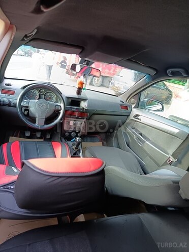 Opel Astra 2005, 266,459 km - 1.4 l - Tovuz