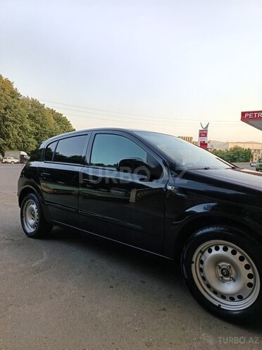 Opel Astra 2005, 266,459 km - 1.4 l - Tovuz