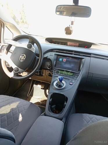 Toyota Prius 2011, 282,000 km - 1.8 l - Bakı