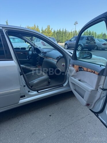 Mercedes E 220 2006, 342,514 km - 2.2 l - Sumqayıt