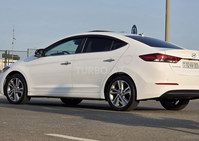 Hyundai Elantra 2017, 255,000 km - 1.6 л - Bakı