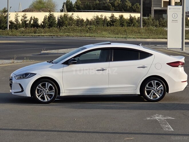 Hyundai Elantra 2017, 255,000 km - 1.6 л - Bakı