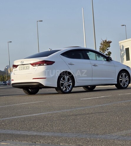 Hyundai Elantra 2017, 255,000 km - 1.6 л - Bakı