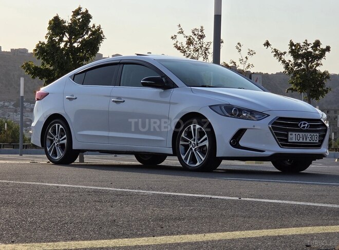 Hyundai Elantra 2017, 255,000 km - 1.6 л - Bakı
