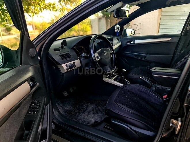 Opel Astra 2008, 420,000 km - 1.3 l - Saatlı