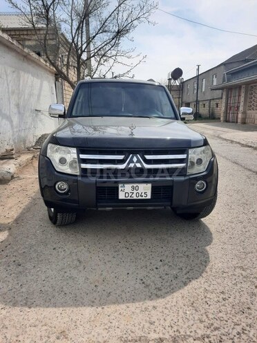 Mitsubishi Pajero 2008, 211,000 km - 3.0 л - Bakı