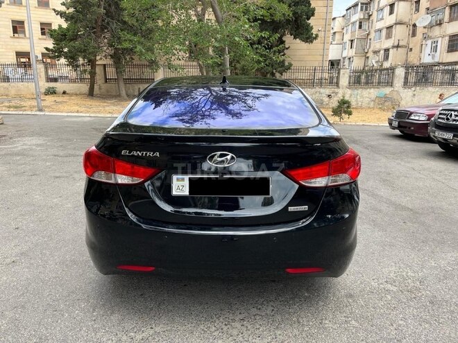 Hyundai Elantra 2013, 240,000 km - 1.8 l - Bakı