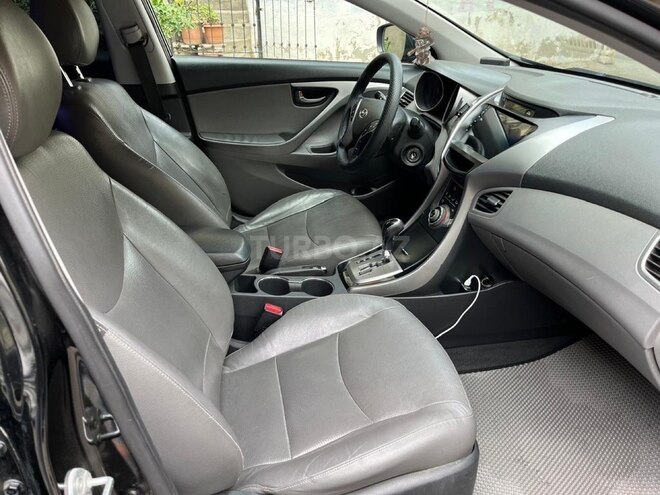 Hyundai Elantra 2013, 240,000 km - 1.8 l - Bakı