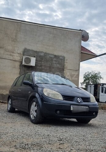 Renault Megane Scenic 2006, 300,000 km - 2.5 л - Quba
