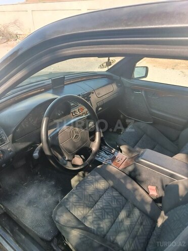 Mercedes C 220 1994, 452,000 km - 2.2 l - Bakı