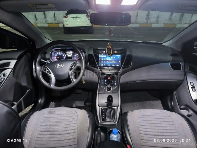 Hyundai Elantra 2015, 314,000 km - 1.8 l - Bakı
