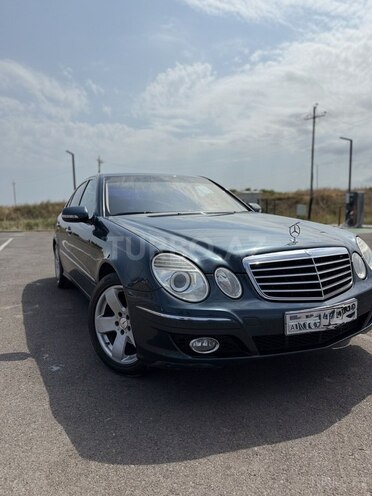 Mercedes E 270 2002, 650,000 km - 2.7 л - Quba