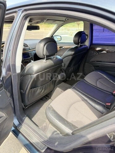 Mercedes E 270 2002, 650,000 km - 2.7 л - Quba