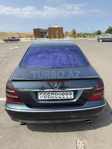 Mercedes E 270 2002, 650,000 km - 2.7 л - Quba