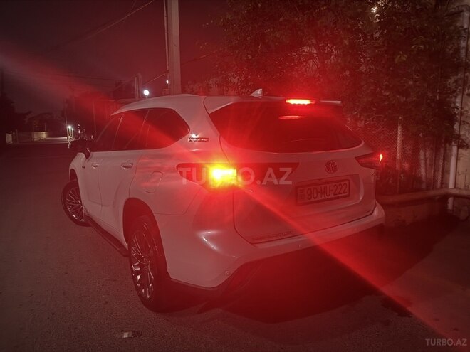 Toyota Highlander 2022, 57,000 km - 2.5 l - Bakı