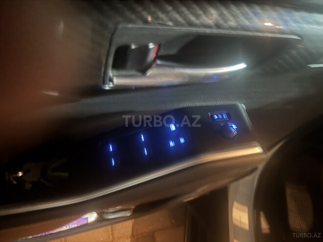 Toyota Highlander 2022, 57,000 km - 2.5 l - Bakı