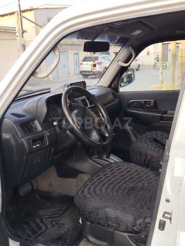 Mitsubishi Pajero io 1999, 317,000 km - 1.8 l - Bakı