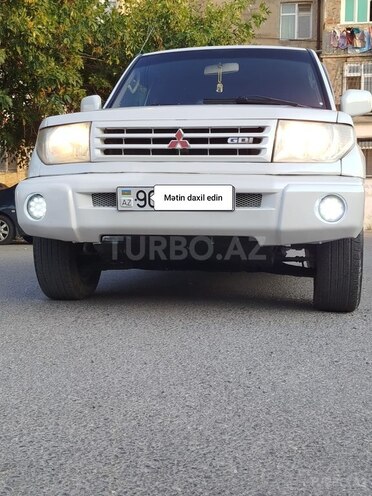 Mitsubishi Pajero io 1999, 317,000 km - 1.8 l - Bakı