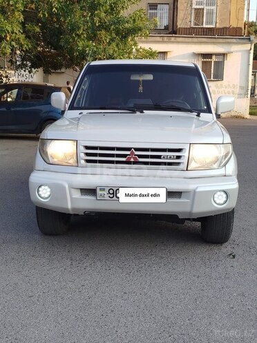 Mitsubishi Pajero io 1999, 317,000 km - 1.8 l - Bakı