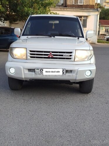 Mitsubishi Pajero io 1999, 317,000 km - 1.8 l - Bakı