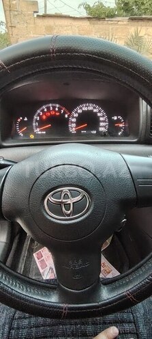 Toyota Corolla 2005, 270,000 km - 1.4 l - Gəncə