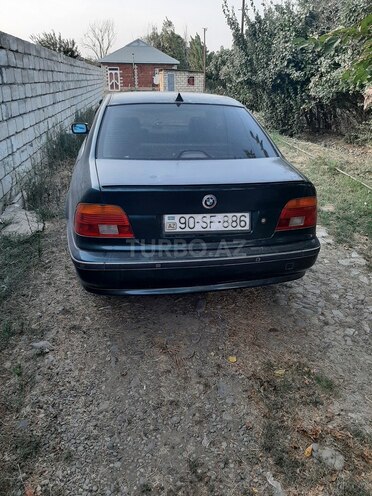 BMW 523 1998, 450,000 km - 2.5 л - Biləsuvar