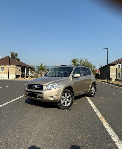 Toyota RAV4 2007, 288,640 km - 2.4 l - Zaqatala