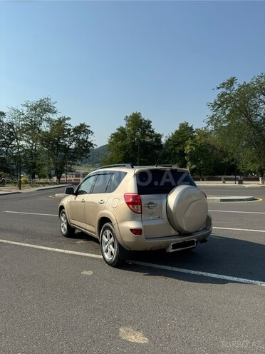 Toyota RAV4 2007, 288,640 km - 2.4 l - Zaqatala